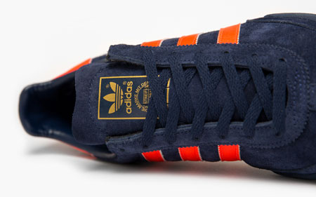 adidas jean trainers blue
