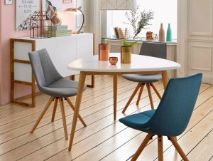 Jimi midcentury-style three-seater dining table at La Redoute